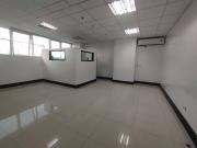 Commercial Office for Rent in Quezon City along Aurora...