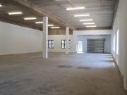 Commercial Property in Halfway House To Rent