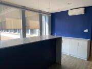 Commercial Property in Rosebank To Rent