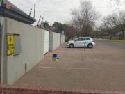 commercial property to let in northm.