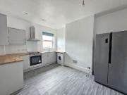 Commercial Road, Southampton SO15, 4 bed flat to rent,...