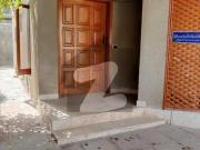 Commercial use clifton block 4 500 yard 6bedrooms...
