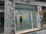 Commerciale in affitto a Caserta, Centro