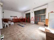 Commerciale in affitto a La Spezia