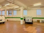 Commerciale in vendita a Milano, Lorenteggio