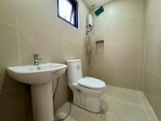 COMMUTER FRIENDLY LUXURY: Accessible 3 BR Home in Ideal...