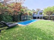 Como nueva, espectacular quincho y jardin