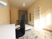 Ampia camera singola con portineria