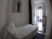 Comoda camera singola