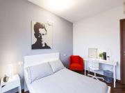 Comoda camera singola con aria condizionata