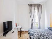 Comoda camera singola con portineria