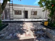 Comoda Casa + Apartamento en VENTA Barrio La VICTORIA