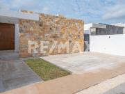 Comoda Casa en Privada de una sola planta de 3 recamaras