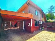 CÓMODA CASA FAMILIAR A PASOS DEL METRO