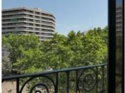 Cómoda habitación con cama doble en alquiler en el Eixample