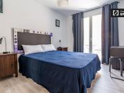 Cómoda habitación en apartamento en Poblats Marítims,...