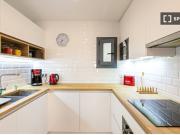 Cómodo apartamento totalmente equipado cerca del parque...