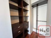 Cómodo departamento a pasos de metro Toesca