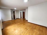 Comodo departamento con super ubicación Comodo departamento con super ubicación