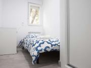 Cómodo dormitorio luminoso perfecto para uno