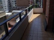 Comodo Semipiso C/ Balcon y cochera fija, en torre de...