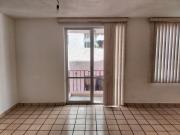 CÓMODO Y UBICADO DEPARTAMENTO EN SEGUNDO PISO