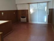 Comodoro Rivadavia 100, Bernal Oeste ¡PH de tres...