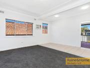 COMORTABLE FAMILY HOME OFFERING FREE ELECTRICTY AND WATER