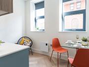 Compact 1 Bedroom Apartment