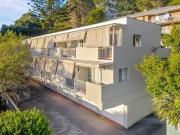 Studio Living in an Unbeatable Location!