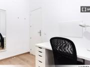 Compartir habitación en apartamento de 3 dormitorios en...