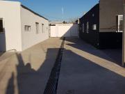 Complejo de 6 departamentos en venta 550 mts 2 totales...