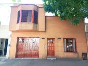 Completa y comoda casa a la Venta en el Casco de La Plata