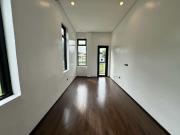 Complete Family & Staff Accommodation: 2 Storey Detached...