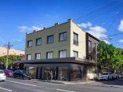 COMPLETELY REFURBISHED MODERN BUILDING IN A GREAT PRIME...