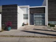 COMPRA CASA DE UN PISO EN VENTA EN NURA