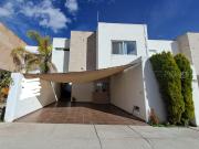 COMPRA CASA EN LA QUERENCIA