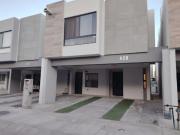 COMPRA CASA EN VENTA DE 3 RECÁMARAS EN FRACC TOSSA AV...