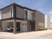 COMPRA CASA FRENTE AL TEC DE MONTERREY AGUASCALIENTES AMK