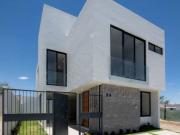 COMPRA TU CASA EN IMPERIO SUECO VALLE IMPERIAL SE...