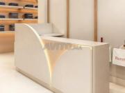 Comptoir d'accueil design moderne