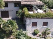 CON GIARDINO,PISCINA E SAUNA