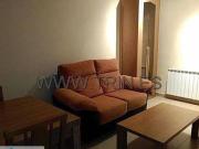 con mobiliario a estrenar