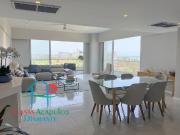 Con vista al campo de golf y al mar: una joya en Acapulco