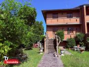 CONA VILLA DI TESTA DI 250 MQ. CON GIARDINO