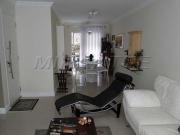 Cond. fechado de 110m² com 3 quartos