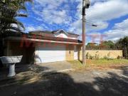 Cond. fechado de 250m² com 5 quartos