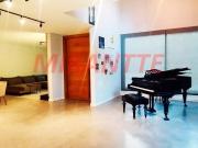 Cond. fechado de 317m² com 3 quartos