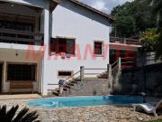 Cond. fechado de 430m² com 3 quartos