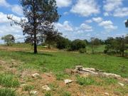 Condição Especial: Terreno de 500m² em Ibiúna em...